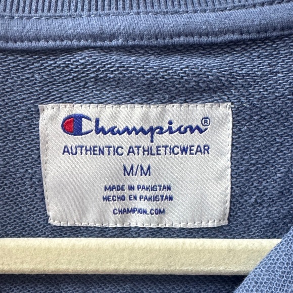 Champion Women's Half-Zip Sweatshirt in Blue and Cream - Picture 2 of 6